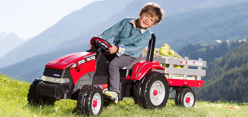 Детский педальный трактор Peg Perego Maxi Diesel Tractor IGCD0551