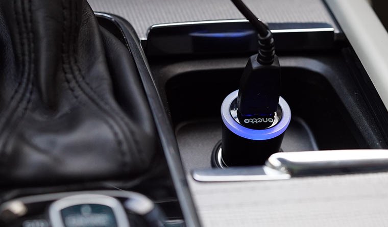 Зарядное устройство в пикуриватель, Onetto Charging Car&Desk Mount Easy Flex Wireless