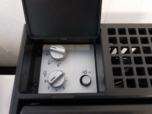 Электрогазовый автохолодильник Dometic Combicool RC 2200 EGP (40л, 12/220 В, сжиженный газ), фото 4