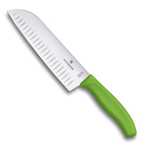 Нож Victorinox сантоку, лезвие 17 см рифленое, зеленый, в картонном блистере, фото 1
