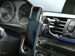 Комплект чехла и автомобильного беспроводного ЗУ XVIDA iPhone PLUS 7 Charging Car Kit Vent Mount черный, фото 3