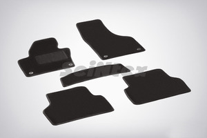 Ворсовые LUX коврики в салон Seintex для Volkswagen Tiguan 2010-2017 (черные, 82741)