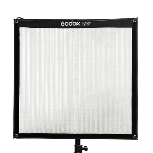 Комплект светодиодных осветителей Godox FL150S-K2 для видеосъемки, фото 3