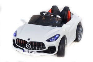 Детский автомобиль Toyland Mercedes Benz sport YBG6412 Белый
