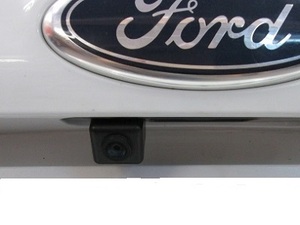 CCD штатная камера заднего вида AVEL AVS321CPR для FORD FOCUS III (2011-...) (#015), интегрированная с ручкой багажника, фото 3