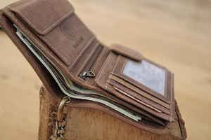 Бумажник Klondike Wayne Bear, коричневый, 10,5x12,5 см, фото 11