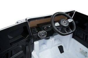 Детский электромобиль Джип ToyLand Mercedes Benz G63 (высокая дверь) Белый, фото 9