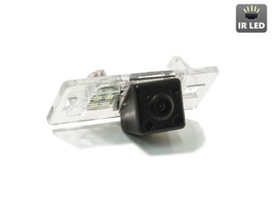 CMOS ИК штатная камера заднего вида AVEL Electronics AVS315CPR (#001) для AUDI A1/A4 (B8)/A5/A7/Q3/Q5/TT / VOLKSWAGEN GOLF V/VI PLUS/JETTA VI/PASSAT B7/POLO V SEDAN/TOURAN (11+)/TOUAREG II, фото 1