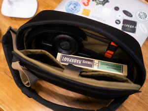 Рюкзак для планшета до 9,7 дюймов XD Design Bobby Sling, черный, фото 15