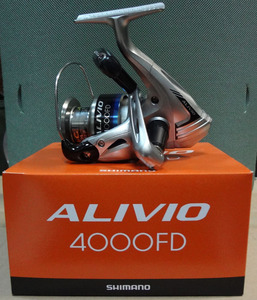 Катушка с передним фрикционом Shimano Alivio 4000FD, фото 2