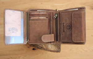 Бумажник Klondike Wayne Bear, коричневый, 10,5x12,5 см, фото 12