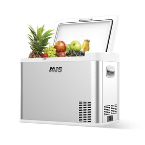 Холодильник компрессорный на 35 литра AVS FR-35