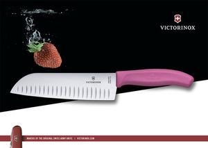 Нож Victorinox сантоку, лезвие 17 см рифленое, розовый, в картонном блистере, фото 3