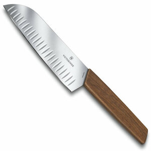 Нож Victorinox сантоку, лезвие 17 см рифленое, дерево, фото 1