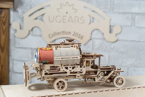 Механический деревянный конструктор Ugears Автоцистерна, фото 10