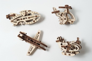 Механический деревянный конструктор Ugears Фиджет Самолеты (набор из 4 шт.), фото 3