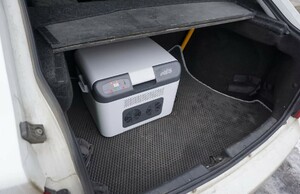 Термоэлектрический автохолодильник AVS CC-27WBC