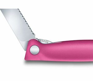 Нож Victorinox для очистки овощей, лезвие 11 см, серрейторная заточка, розовый, фото 3