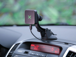 Комплект чехла и автомобильного беспроводного ЗУ XVIDA iPhone 7 Charging Car Kit Suction Cup Mount, черный, фото 3