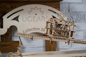 Механический деревянный конструктор Ugears Трамвай, фото 24