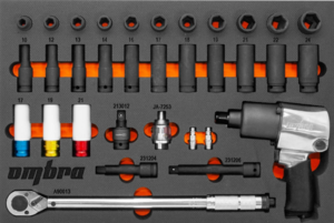 Набор с гайковертом, динамометрическим ключом и ударными головками в EVA ложементе 560х375 мм, 33 предмета OMT33STE Ombra, фото 1