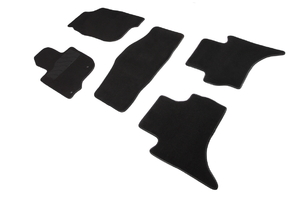 Ворсовые LUX коврики в салон Seintex для Mitsubishi L200 V 2015-н.в. (черные, 90209)