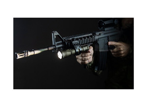 Фонарь тактический Armytek Dobermann Pro Magnet USB Olive, теплый свет, ремешок, чехол, аккумулятор (F07501WO), фото 4