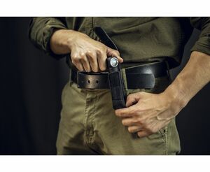 Чехол Armytek AH-01 для фонарей с диаметром тела до 28 мм и длиной до 130 мм, фото 2