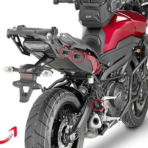 Крепеж боковых кофров GIVI Yamaha MT-09 Tracer (15-17)