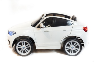 Детский автомобиль Toyland BMW X6M Белый, фото 4