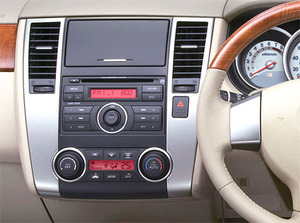 Рамка InCar для UMS NISSAN Tiida 2004-2011 (правый-левый руль), 9" BLACK, фото 6