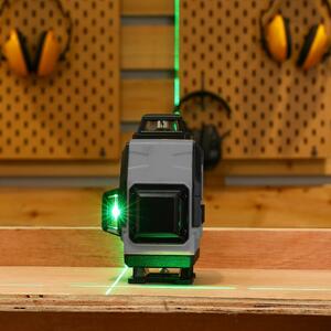 Уровень лазерный самовыравнивающийся DEKO DKLL16 в кейсе со штативом 1,2 м (16 линий, зеленый луч, 2 АКБ) 065-0233, фото 8