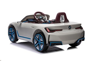 Автомобиль Toyland BMW I4 JE1009 Белый, фото 3