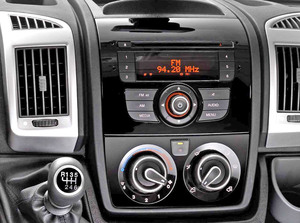 Рамка Incar для UMS PEUGEOT Boxer, CITROEN Jumper, FIAT Ducato 2011+ , 9" (комплектация с оригинальной магнитолой), фото 5