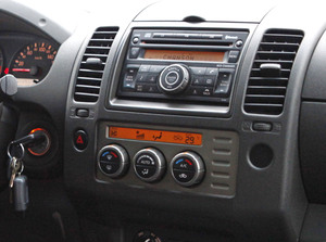 Рамка InCar для UMS NISSAN Navara 2006-2012 9", фото 5