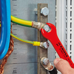 Ключ гаечный KNIPEX рожковый VDE, 24 мм, длина 210 мм, диэлектрический, фото 2